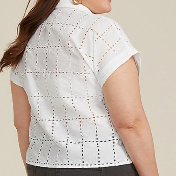 Maurice's Vigoss Eyelet Button Down Cropped Shirt - Picture 2 of 5